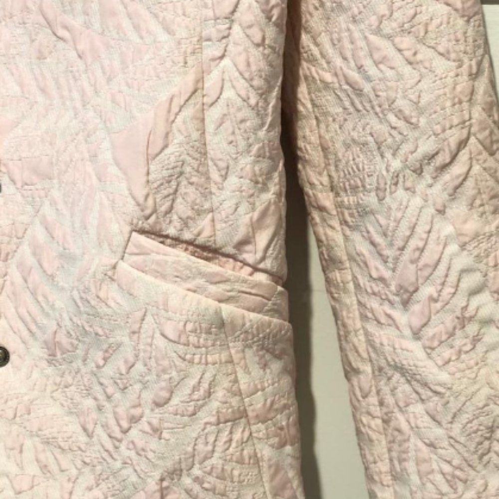 Light Jacket - image 3